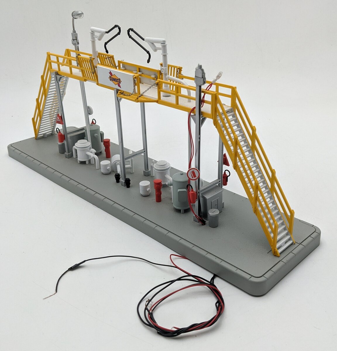 MTH 30-90420 O Sunoco Tank Filling Station VG/Box