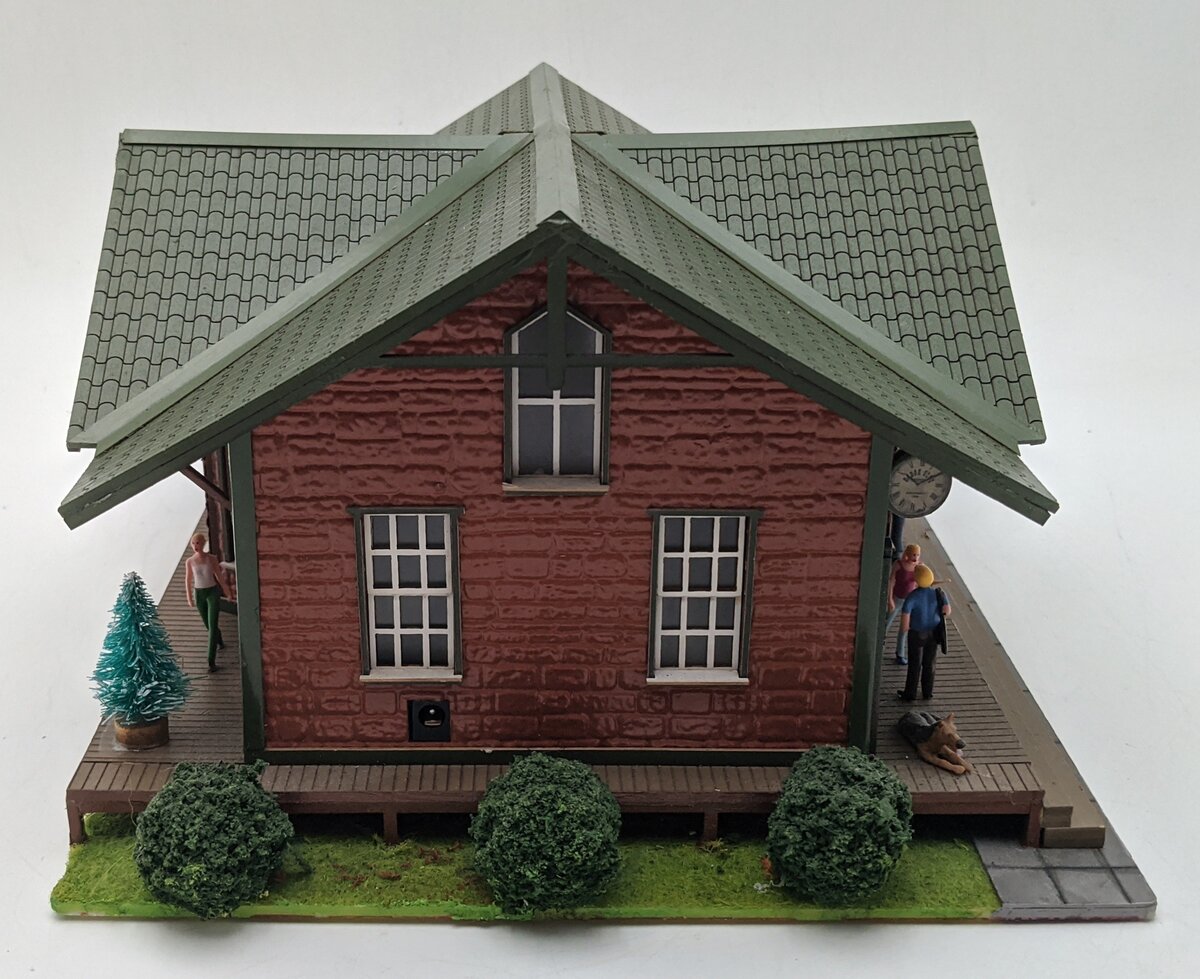 Menards 279-4436 O Scale Menardsville Station EX/Box