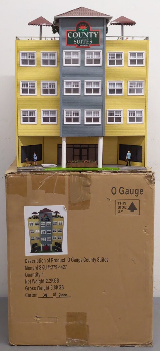 Menards 279-4427 O Scale County Suites Hotel VG/Box