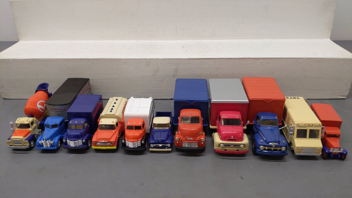 Scale Replicas, & Lionel Assorted Diecast Vehicles [11] EX
