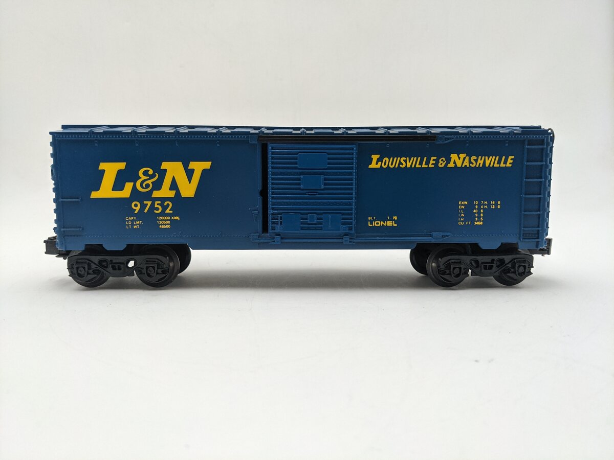 Lionel 6-9752 O Gauge Louisville and Nashville Boxcar EX