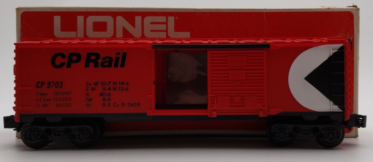 Lionel 6-9703 O Gauge CP Rail Red Box Car EX/Box