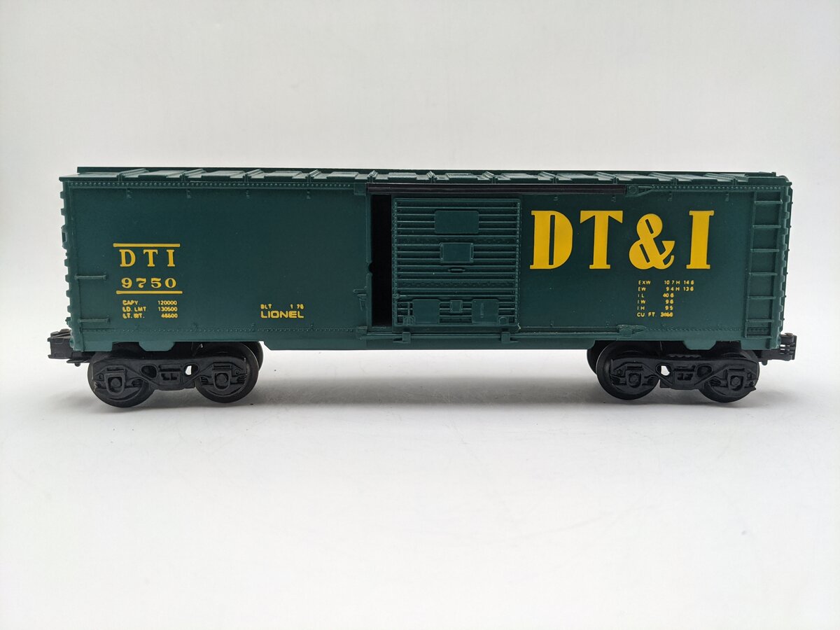 Lionel 6-9750 O Gauge Detroit Toledo and Ironton Box Car EX