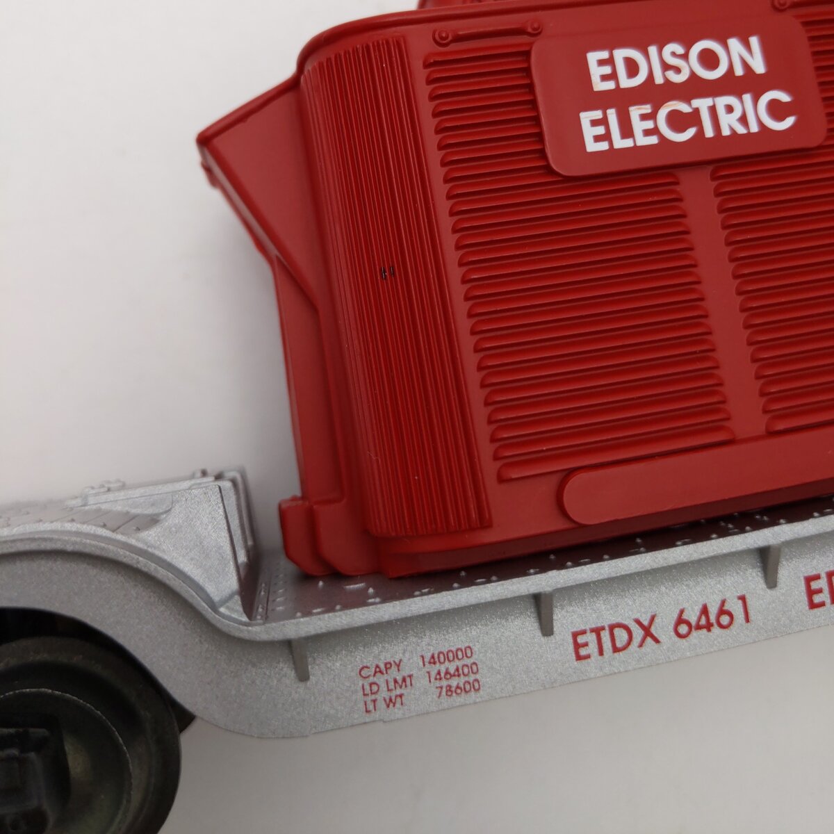 Lionel 6-19424 Edison Electric Dep. Center Flatcar w/Transformer EX/Box