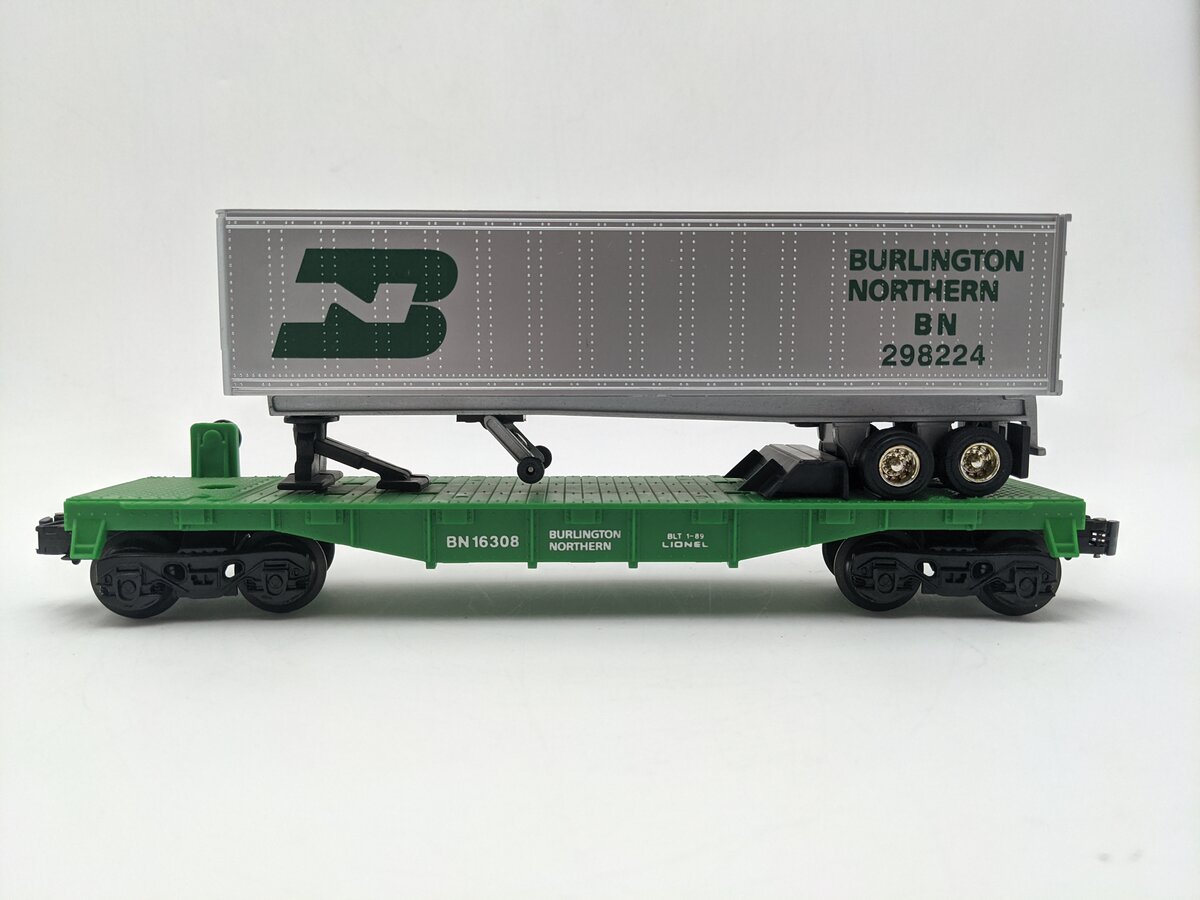 Lionel 6-16308 O Gauge Burlington Northern Flatcar w/Trailer #298224 EX