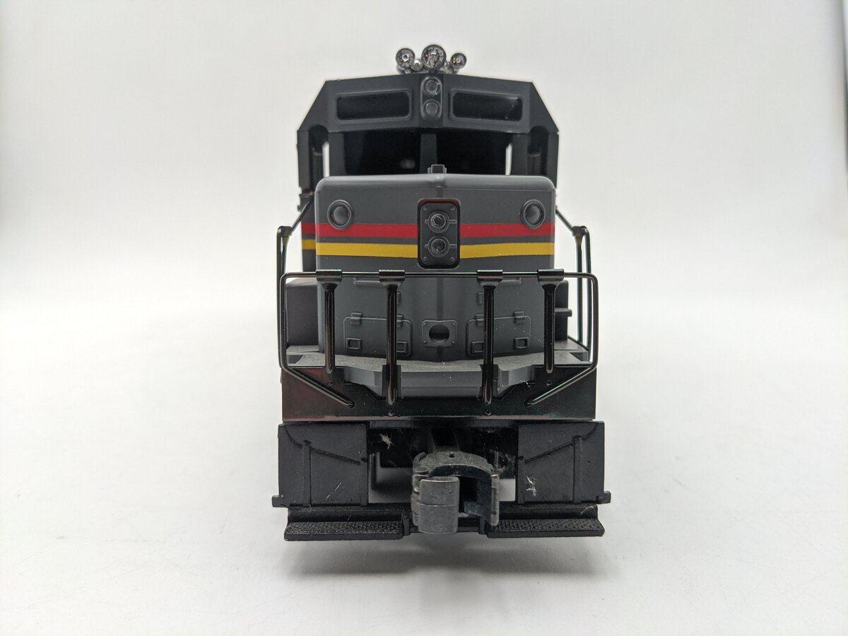 Williams 8104 O Seaboard Coast Line SD45 Powered Diesel Locomotive #8104 EX