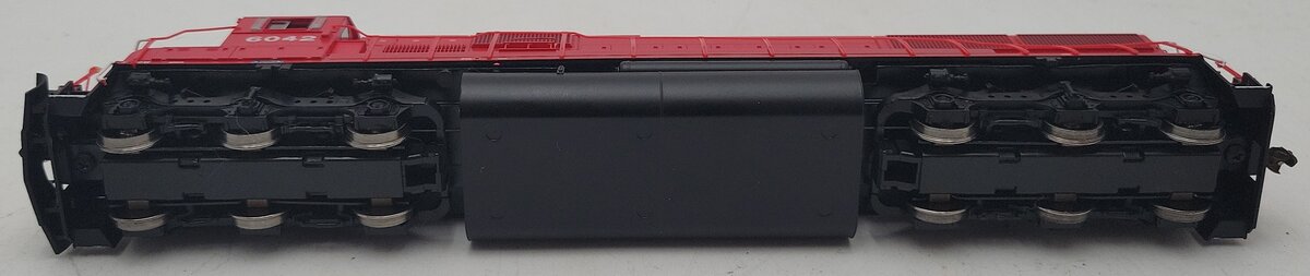 Athearn 91673 HO Soo Line EMD SD60 Diesel Locomotive #6042 EX