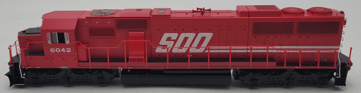 Athearn 91673 HO Soo Line EMD SD60 Diesel Locomotive #6042 EX