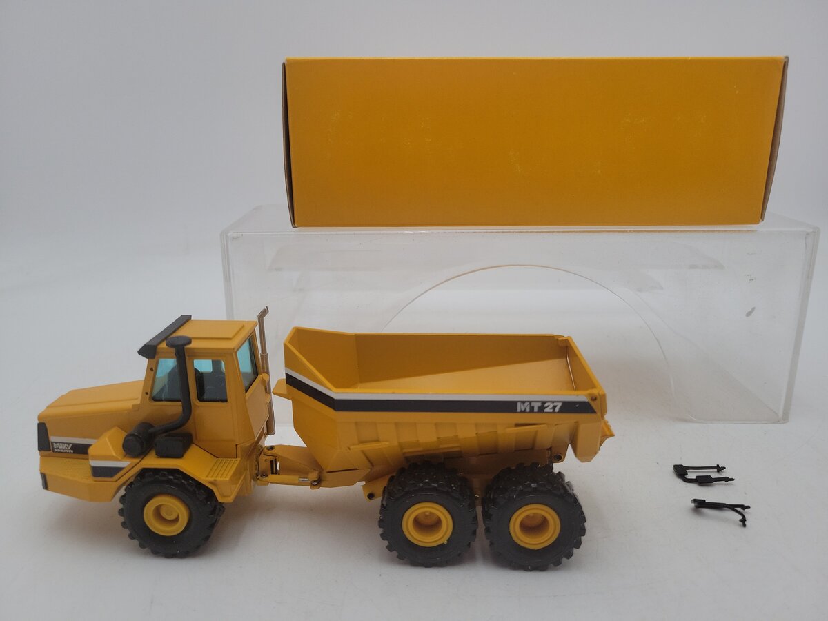 NZG 4061 1:50 Scale Moxy Komatsu MT 27 Dump Truck W/Accessories Diecast EX/Box