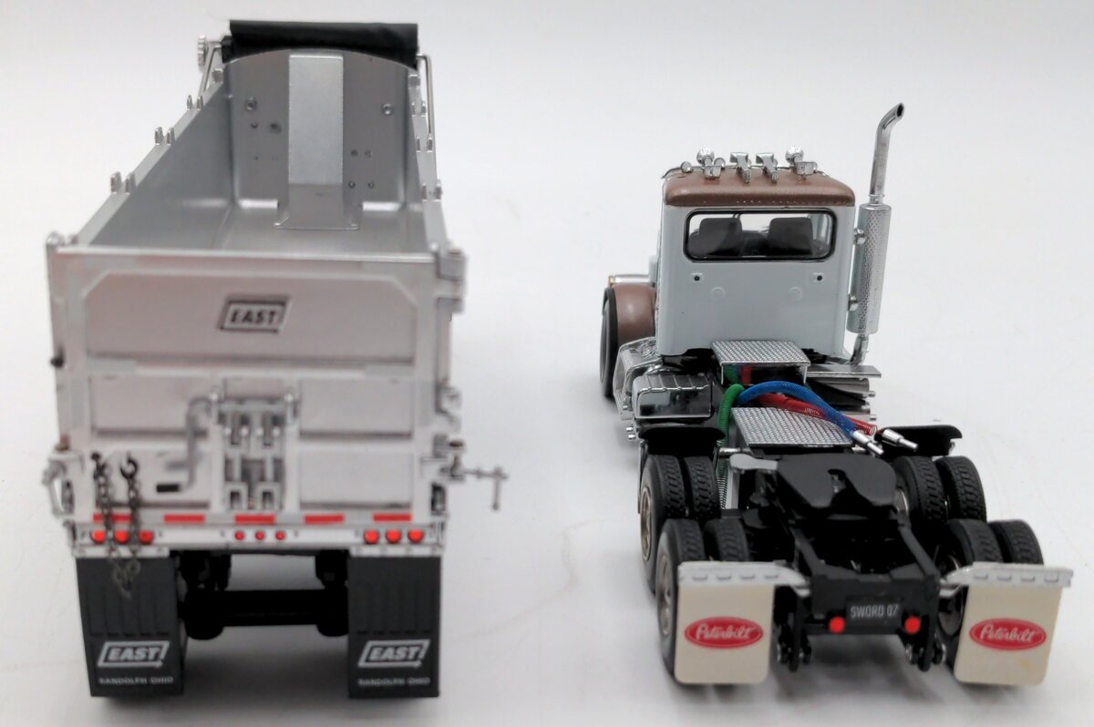 Sword Models SW2044-RKT 1:50 Rick Kuntz Peterbilt 357 w/ East Dump Trailer VG