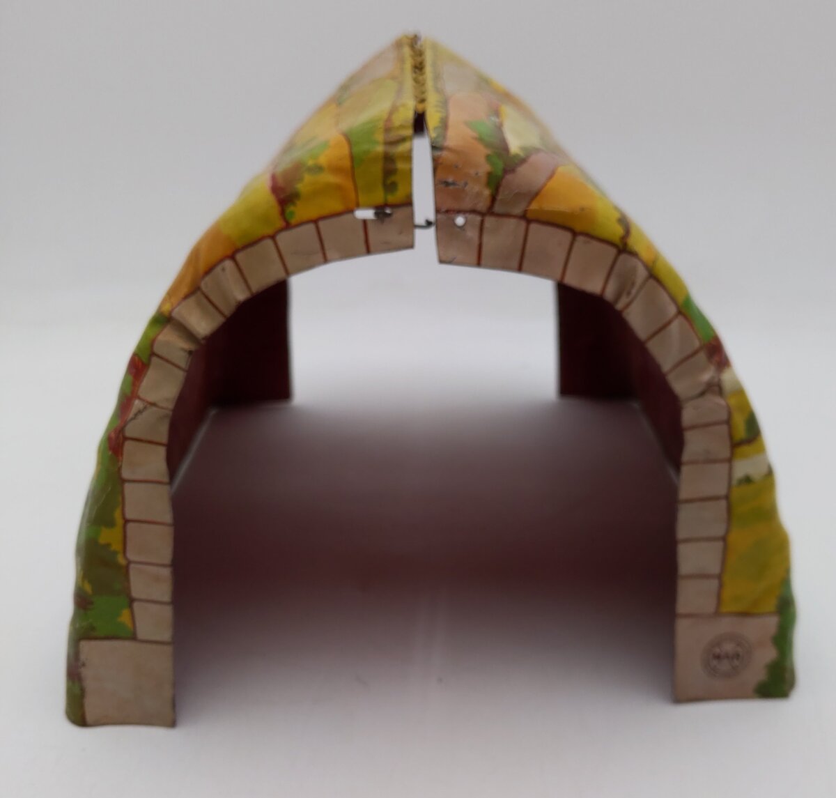 Marx 390 Vintage O Country Farm Scene Metal Tunnel EX
