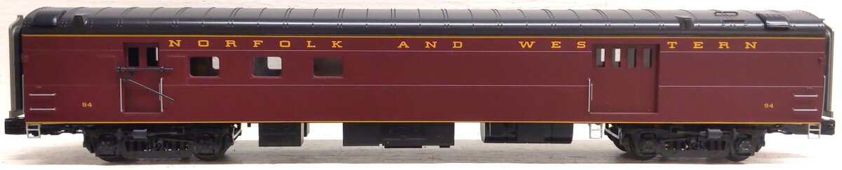 MTH 20-68145 O Norfolk & Western 70’ ABS RPO Passenger Car (Smooth) EX/Box