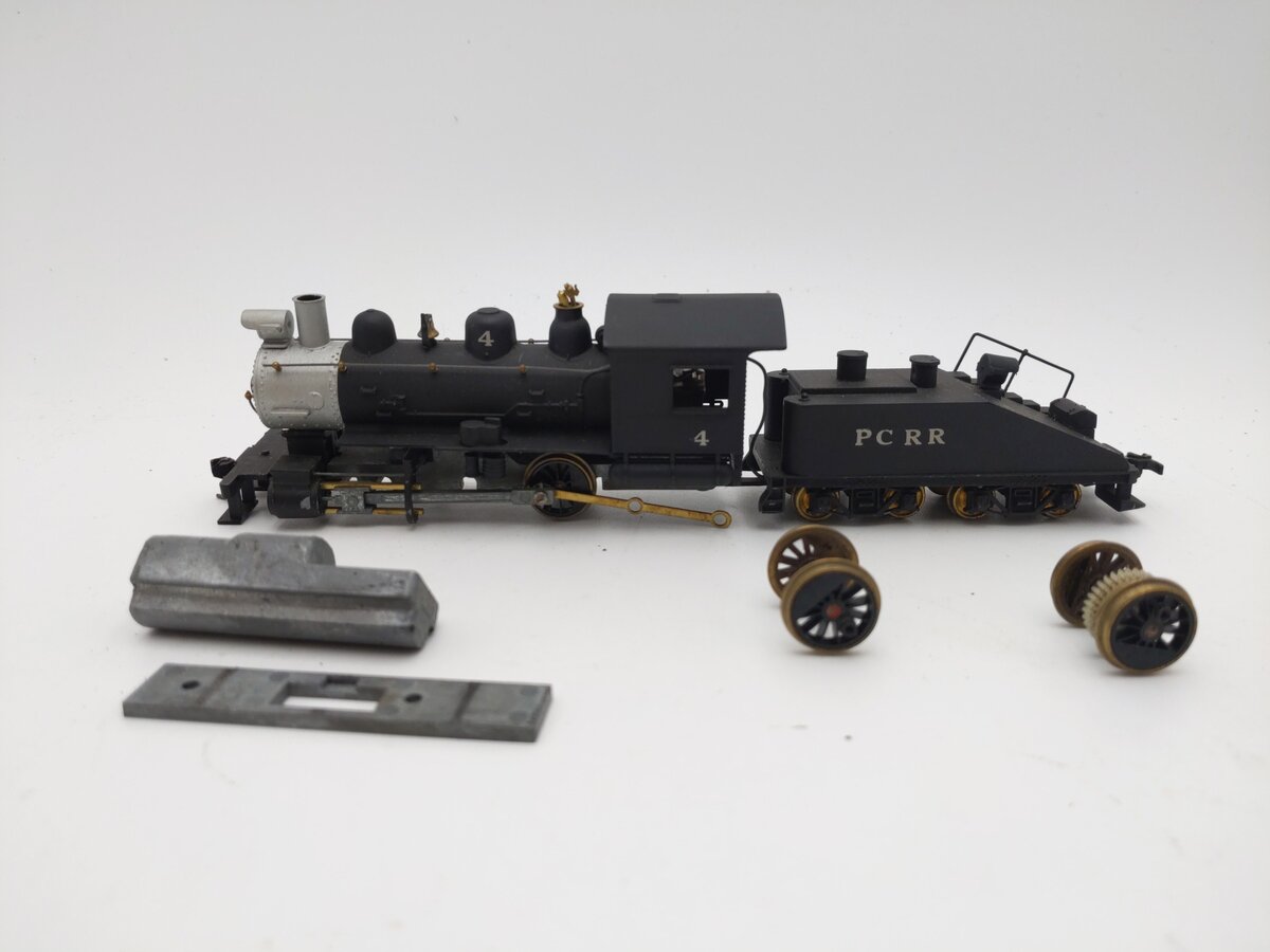 Roundhouse 410 Undecorated 0-6-0 Steam Locomotive Kit