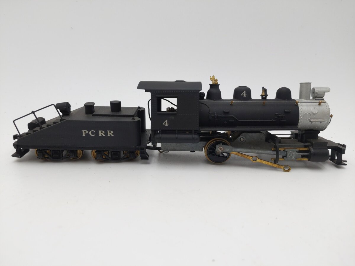 Roundhouse 410 Undecorated 0-6-0 Steam Locomotive Kit