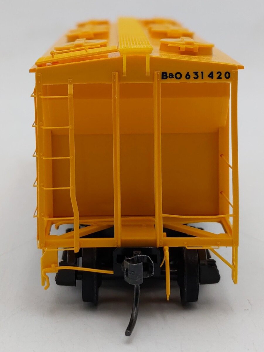 Kadee 8653 HO B&O Chessie System PS-2 2-Bay Covered Hopper Freight Car #631420  EX/Box