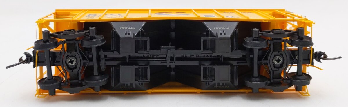 Kadee 8653 HO B&O Chessie System PS-2 2-Bay Covered Hopper Freight Car #631420  EX/Box