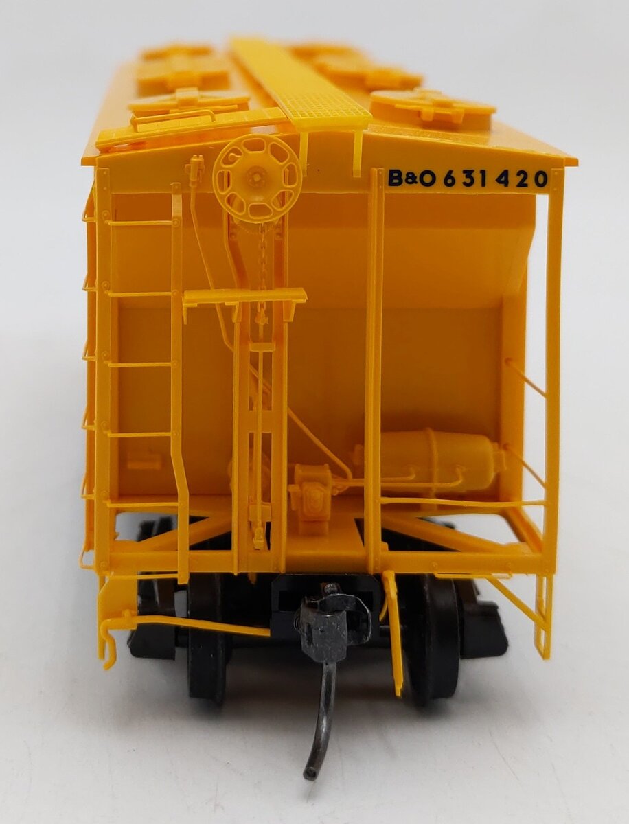 Kadee 8653 HO B&O Chessie System PS-2 2-Bay Covered Hopper Freight Car #631420  EX/Box