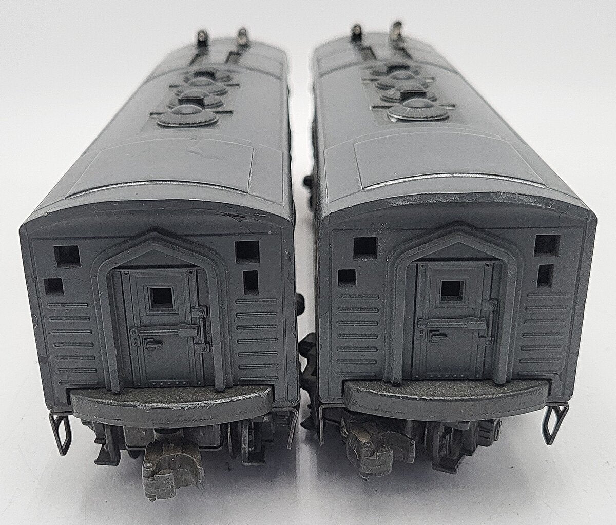 Lionel 2333 Vintage O New York Central F-3 AA Diesel Set - Rubber Stamped EX