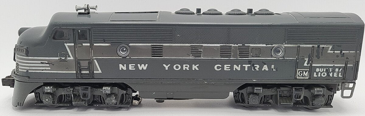 Lionel 2333 Vintage O New York Central F-3 AA Diesel Set - Rubber Stamped EX