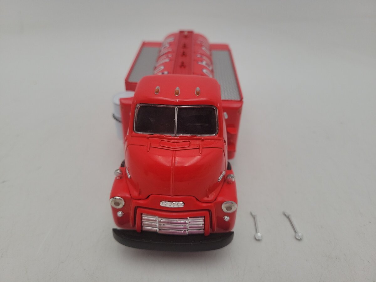 First Gear 19-1230 1:34 Scale 1952 GMC Fuel Tanker Mobil Oil Gas Lubrication LN/Box