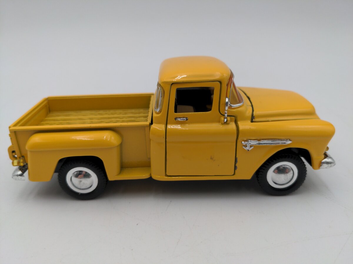 Chevy 5602 1:36 Scale Diecast 1955 Chevy Stepside Pickup Truck VG