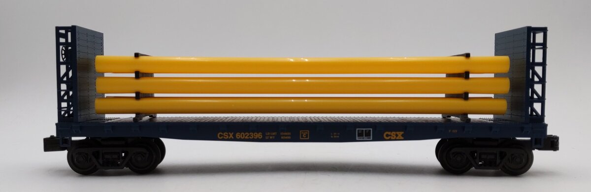 MTH Rail King O Gauge CSX Bulkhead Flat Car with Bulkheads & Pipe Load LN/Box