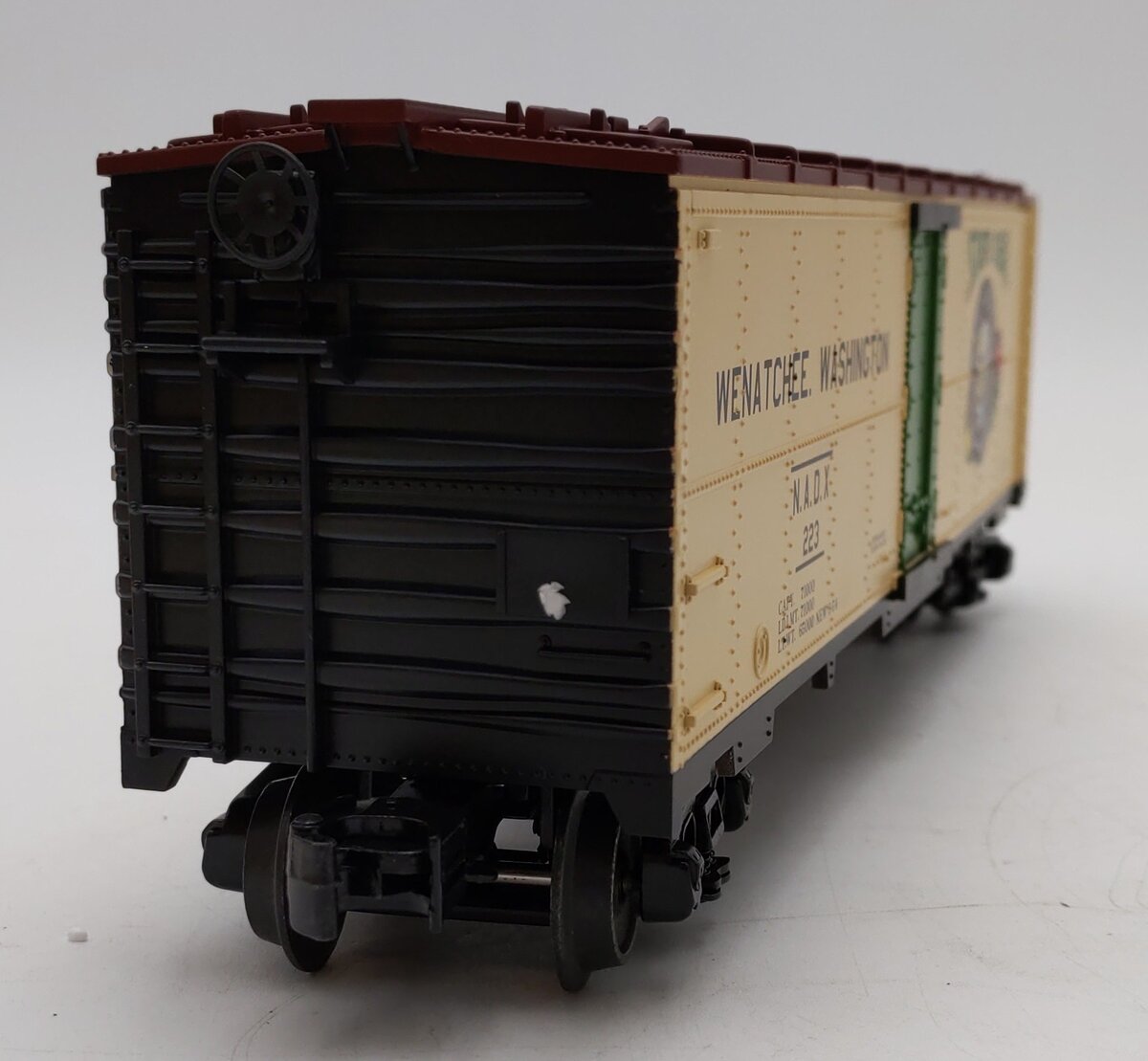 MTH 30-78242 O Gauge Washington Apples Modern Reefer Car #223 LN/Box