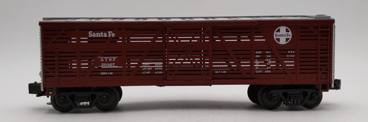 MTH 33-7704 O Gauge Santa Fe Stock Car #26427 LN/Box