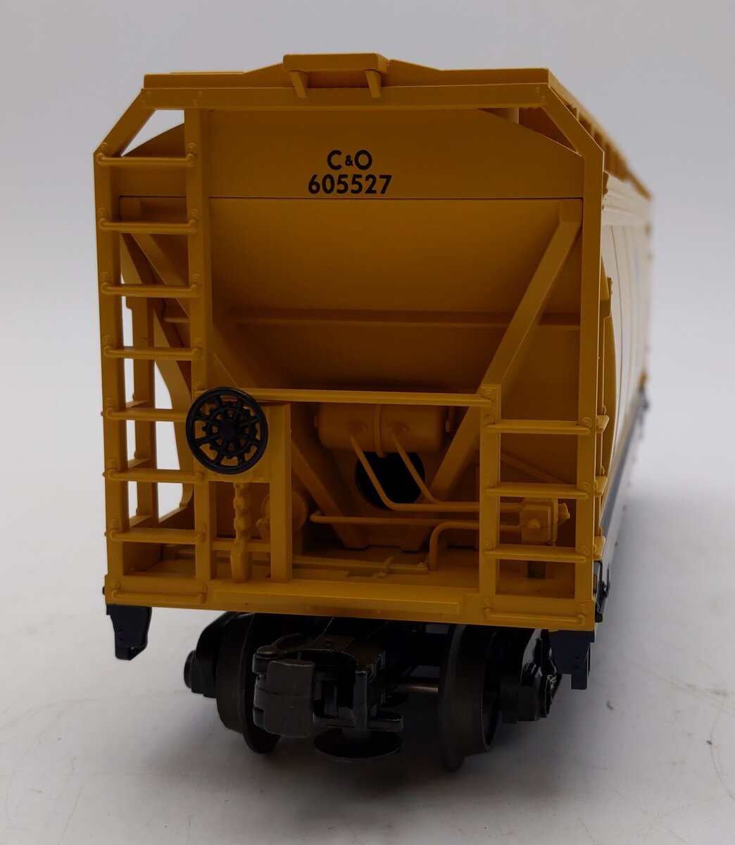 MTH 20-97422 O Gauge Chessie System 2-Bay Centerflow Hopper #605527 LN/Box