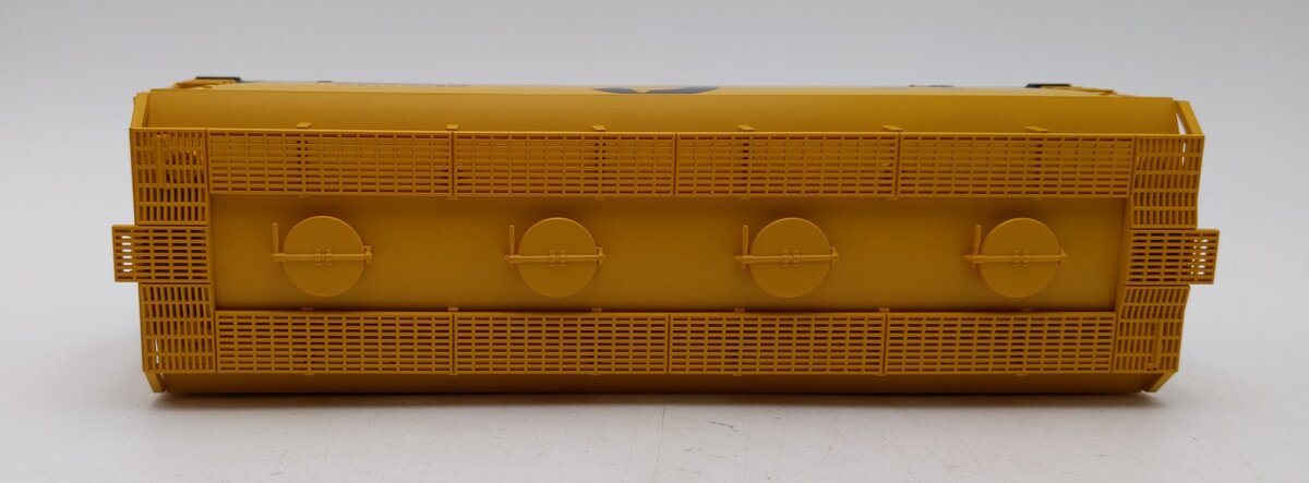 MTH 20-97422 O Gauge Chessie System 2-Bay Centerflow Hopper #605527 LN/Box