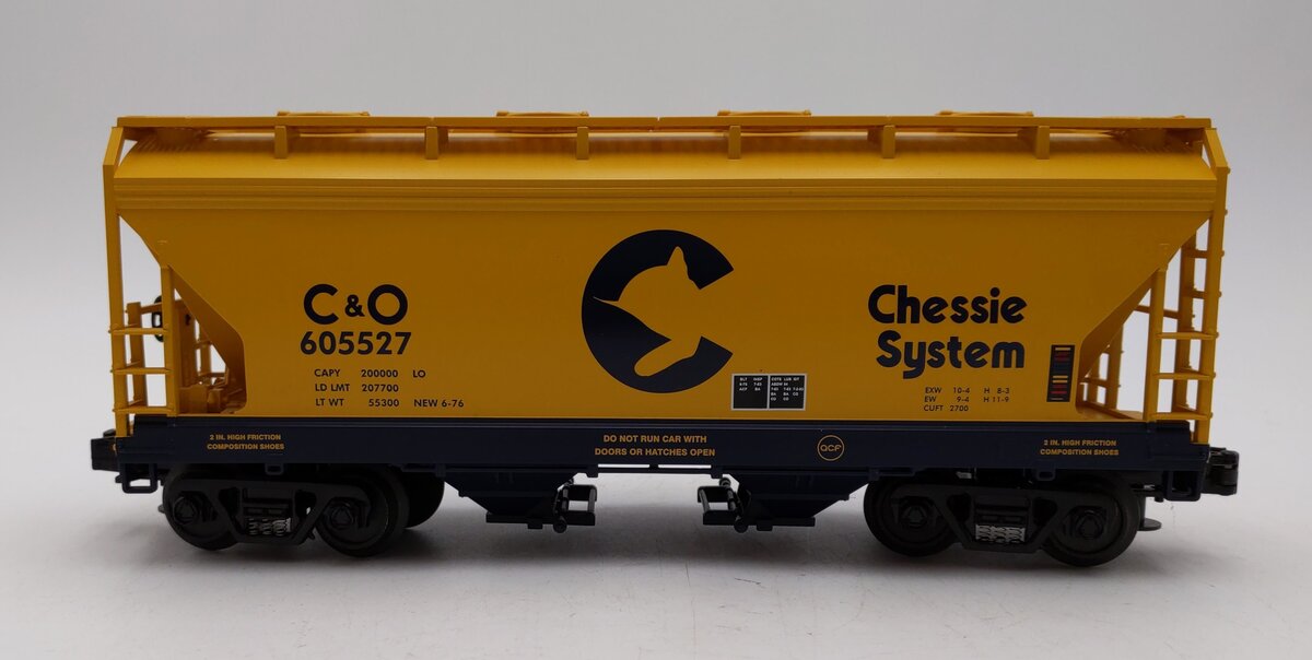 MTH 20-97422 O Gauge Chessie System 2-Bay Centerflow Hopper #605527 LN/Box