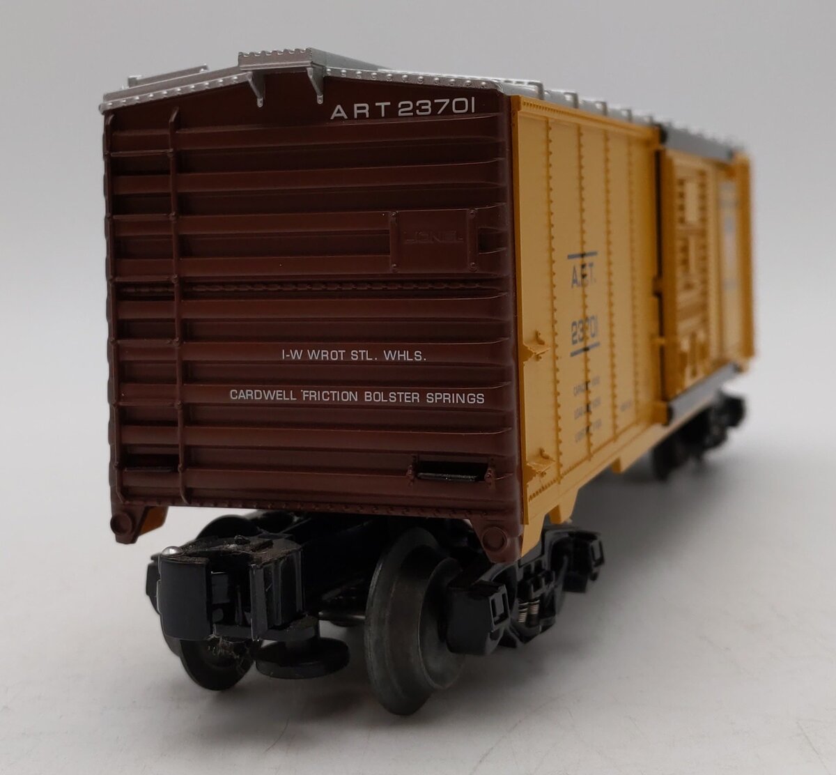 Lionel 6-36770 O Gauge American Refrigerator Transit Ice Refrigerator Car #23701 LN/Box
