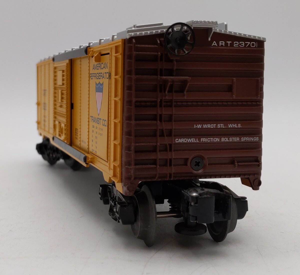 Lionel 6-36770 O Gauge American Refrigerator Transit Ice Refrigerator Car #23701 LN/Box