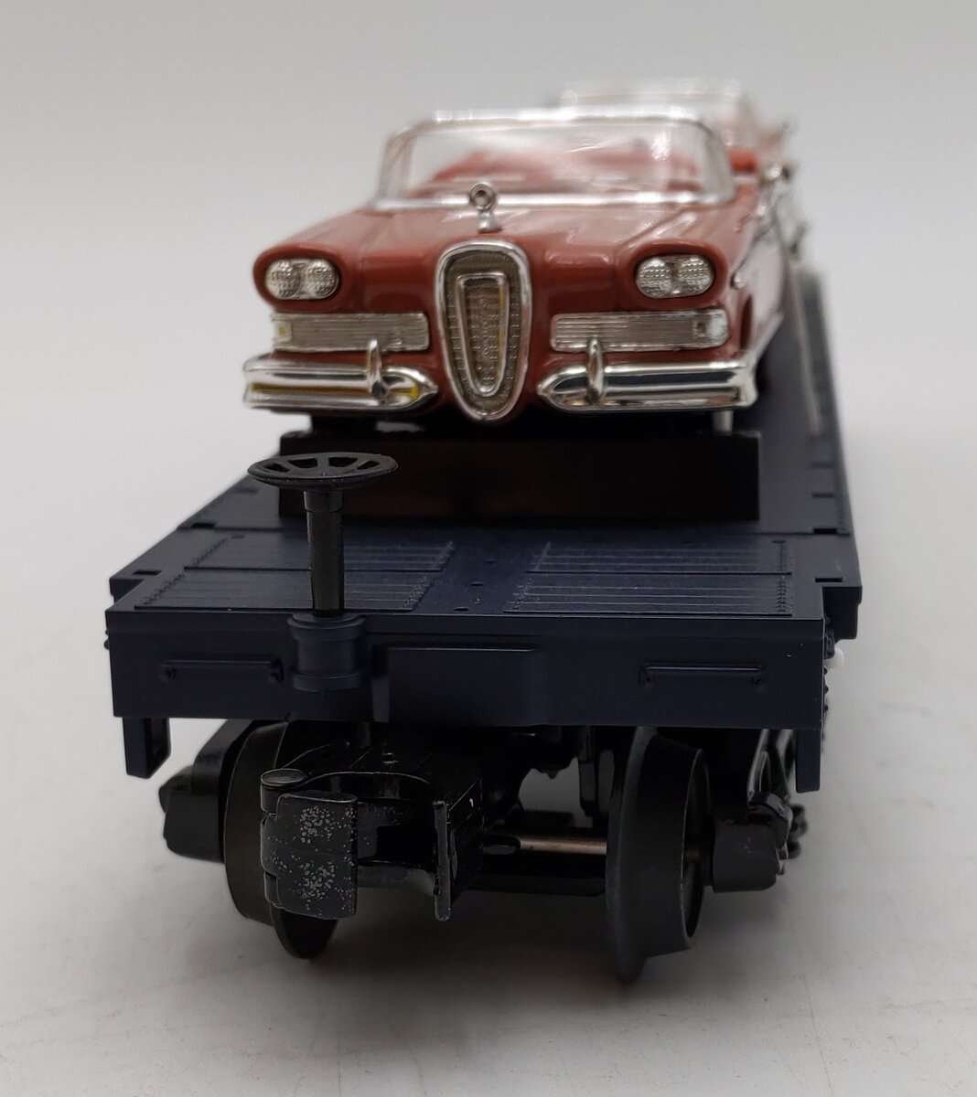MTH 30-76498 O Baltimore & Ohio Flatcar w/‘58 Edsel Citations LN/Box