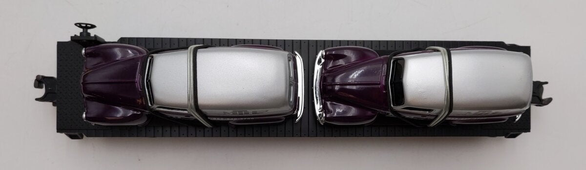 MTH 30-76002 O Gauge MTH RRC-2001 Flatcar with 2 Ertl 1951 Panel Vans LN/Box