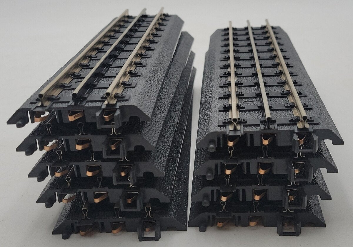 MTH 40-1001 RealTrax 10" Straight Track Sections [9] LN