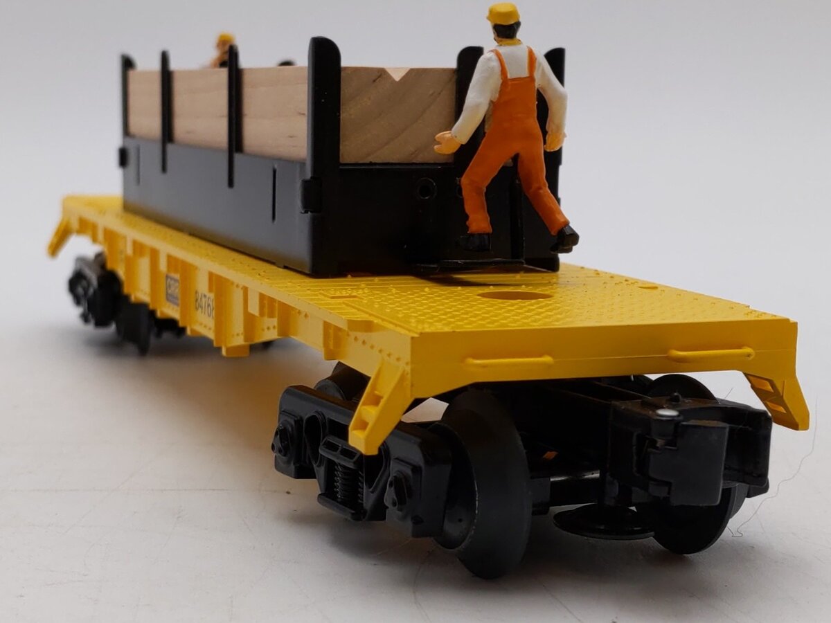 Lionel 6-84768 O Moe & Joe Lumber Flatcar LN/Box