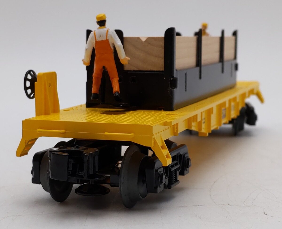 Lionel 6-84768 O Moe & Joe Lumber Flatcar LN/Box