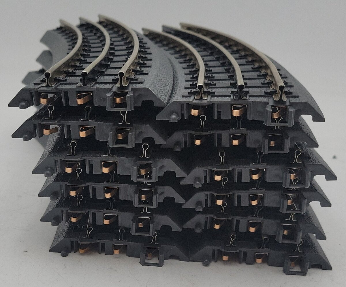MTH 40-1042 RealTrax O42 Curved Solid Rail Track Sections (12) LN