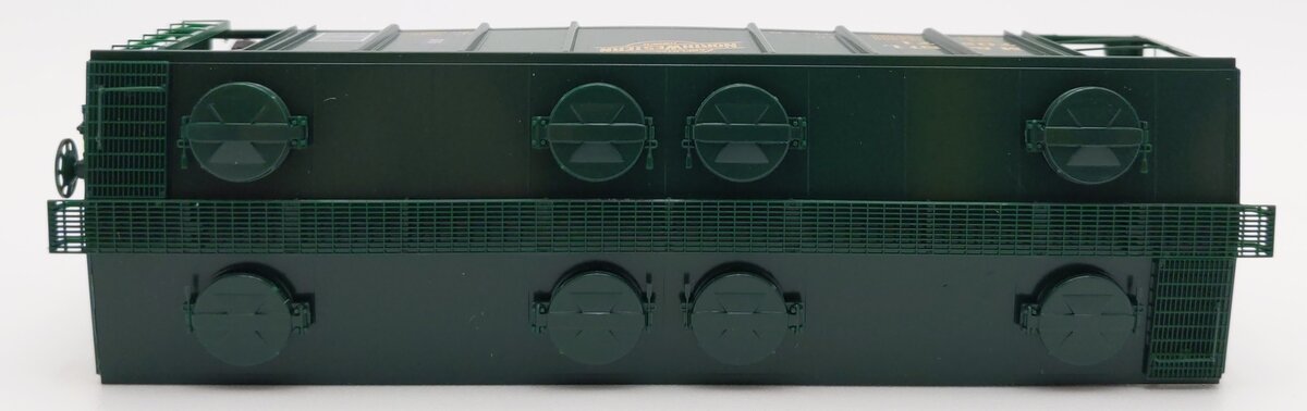Kadee 8339 HO Scale Minneapolis & St Louis PS-2 Hopper #70271 EX/Box