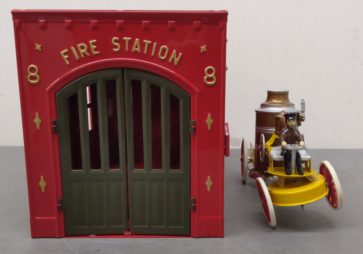 MTH 10-1003 Standard Gauge Kingsbury Fire House and Pumper VG/Box