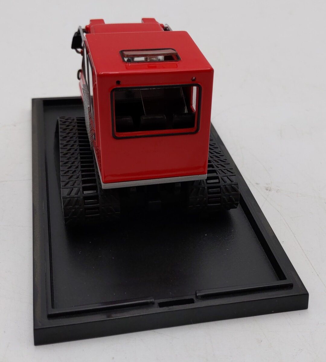 NZG 528 1:48 Scale Kässbohrer Pistenbully Canyon EX/Box