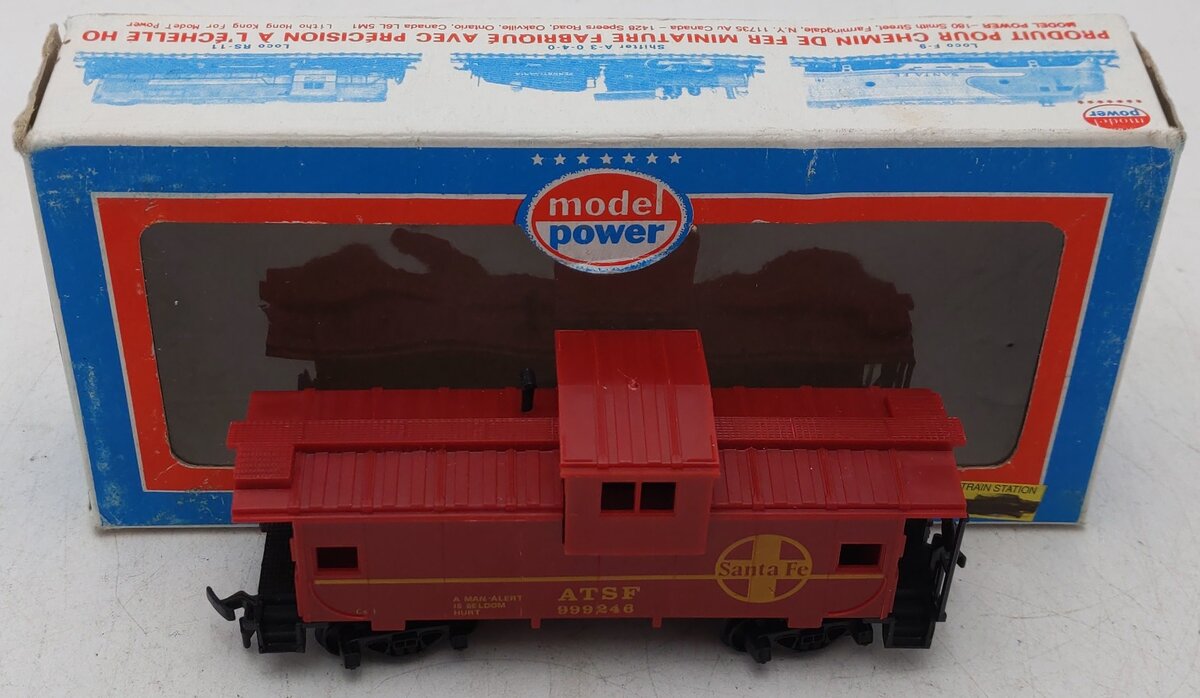 Model Power 9121 HO Scale Santa Fe Caboose Freight Car #999246 EX/Box
