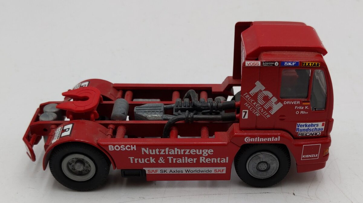 Conrad 1:50 Scale MAN-Race-Truck 809 kW EX/Box