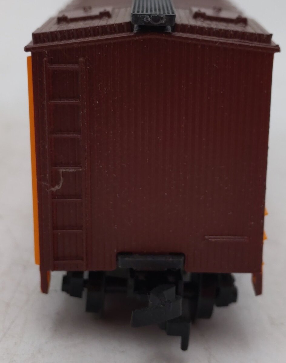 Model Power 9013 HO Narragansett Ale Reefer EX/Box