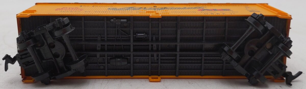 Model Power 9013 HO Narragansett Ale Reefer EX/Box
