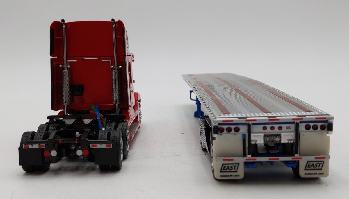 Sword Models 1:50 SW2062-R Gray Freightliner Century Class S/T W/ East Flatbed LN/Box