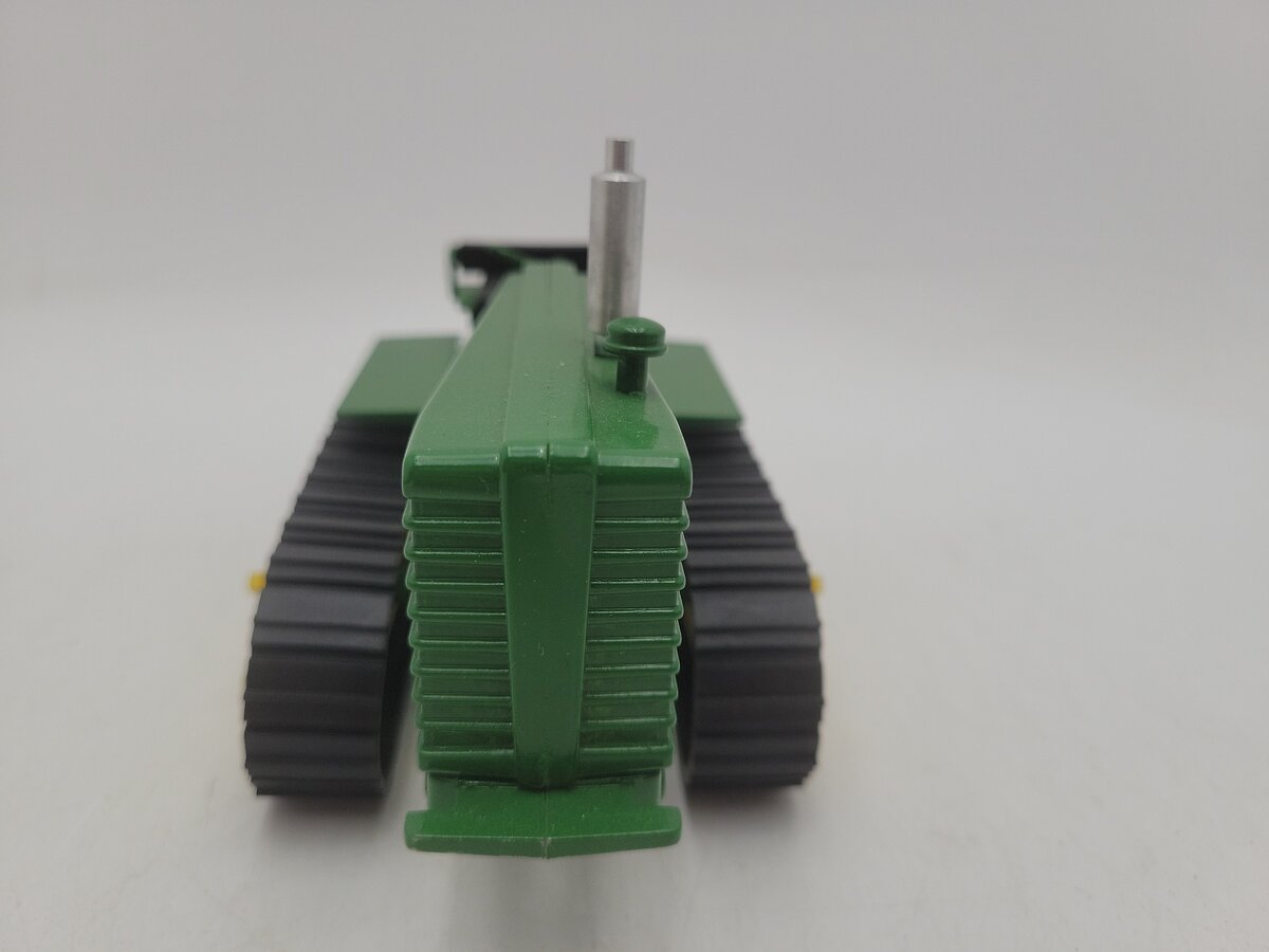 Liberty Classic 365 1:16 Scale By SpecCast John Deere Green MC Crawler Diecast EX/Box