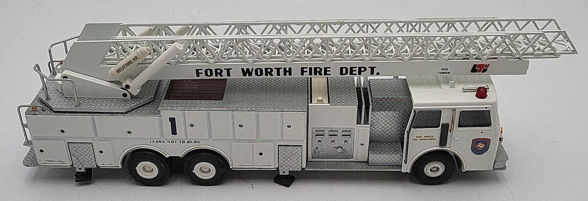 Conrad 5509 1:43 Scale City Of Miami Fire Rescue 2 Aerial Ladder Truck Diecast EX