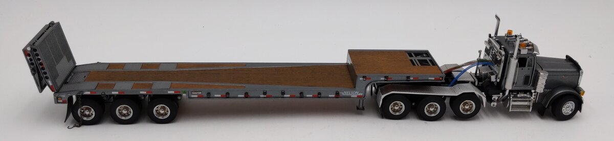 Sword Models SW2027-A Grey 379 Peterbilt Tractor with Nelson Ramp Trailer LN/Box